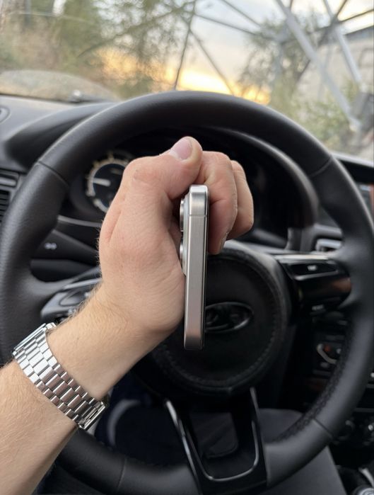 iPhone 15 pro max,Айфон 15 про макс в идеальном состоянии