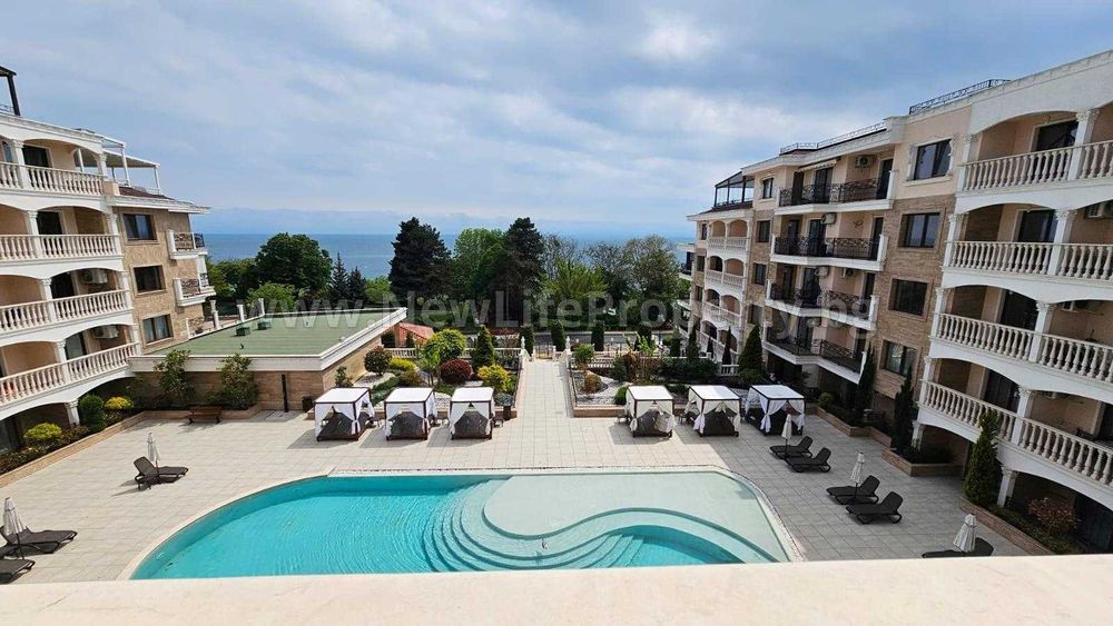 Продава се Тристаен апартамент в Несебър - 121 кв.м за 2397 €/кв.м - Снимка #8