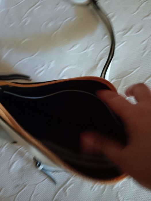 Дамска чанта през рамо