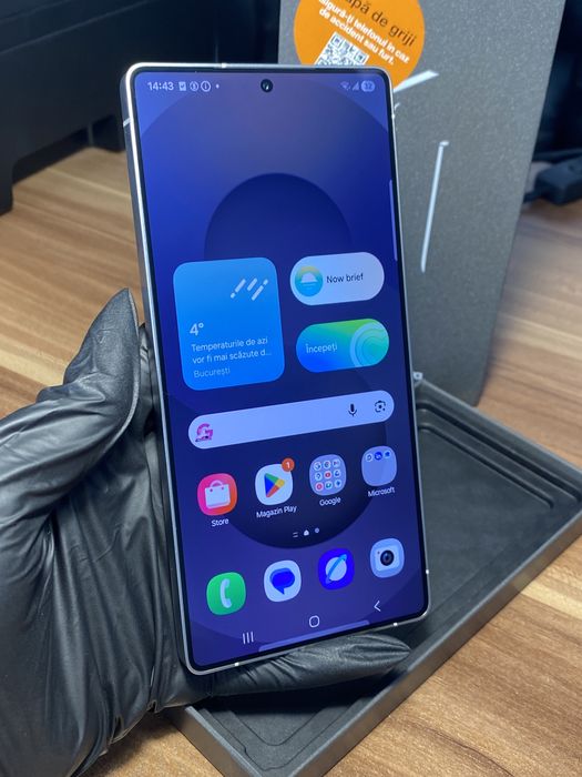 Samsung Galaxy s25 ultra • 512 GB • Titanium Silverblue