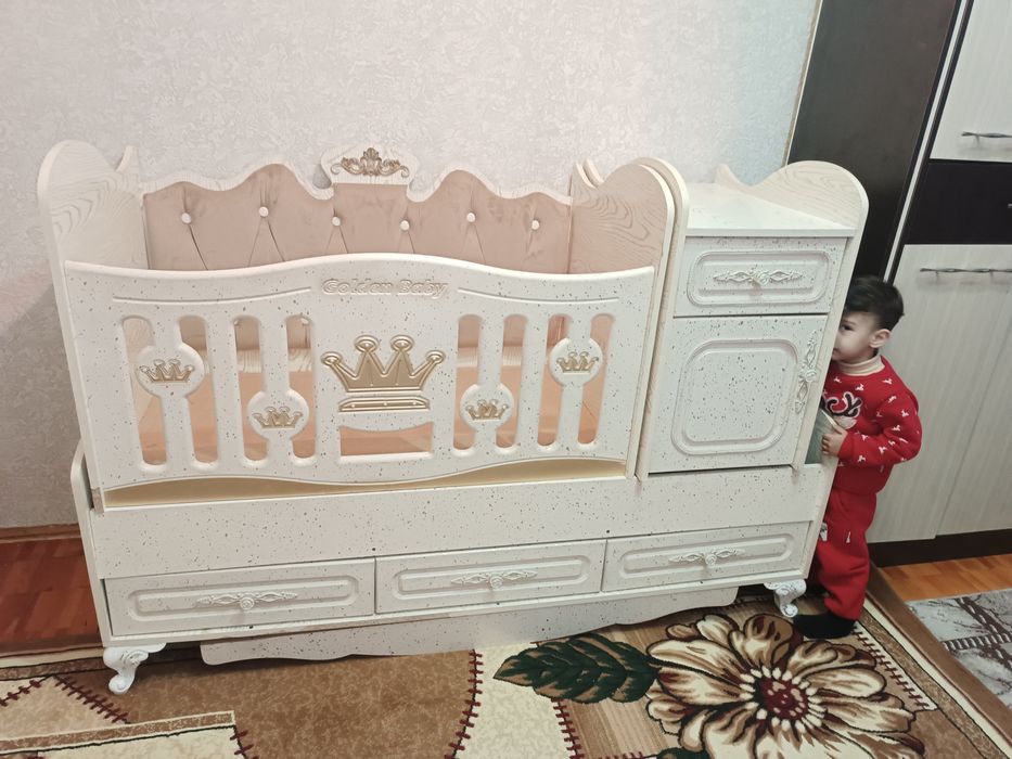 Mebel (detskiy) idyal holatta