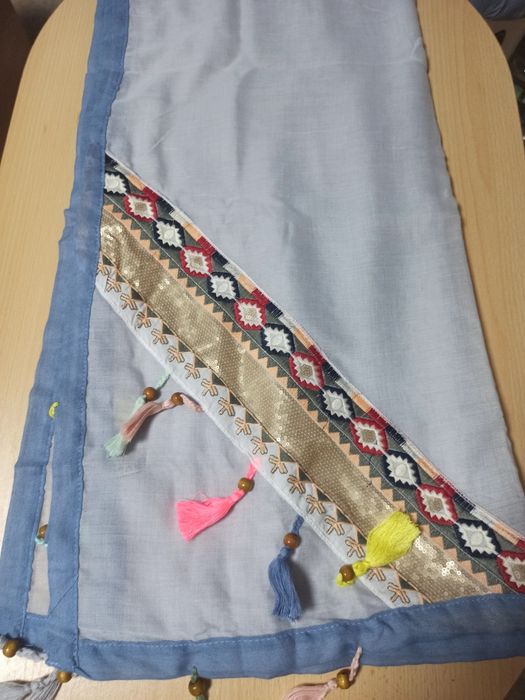 Eșarfă pătrată. Oferta