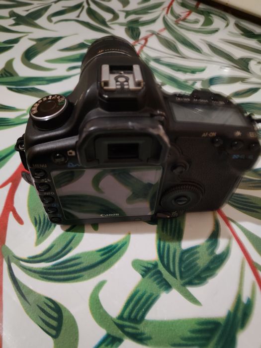 Продам Canon 5D Mark 2