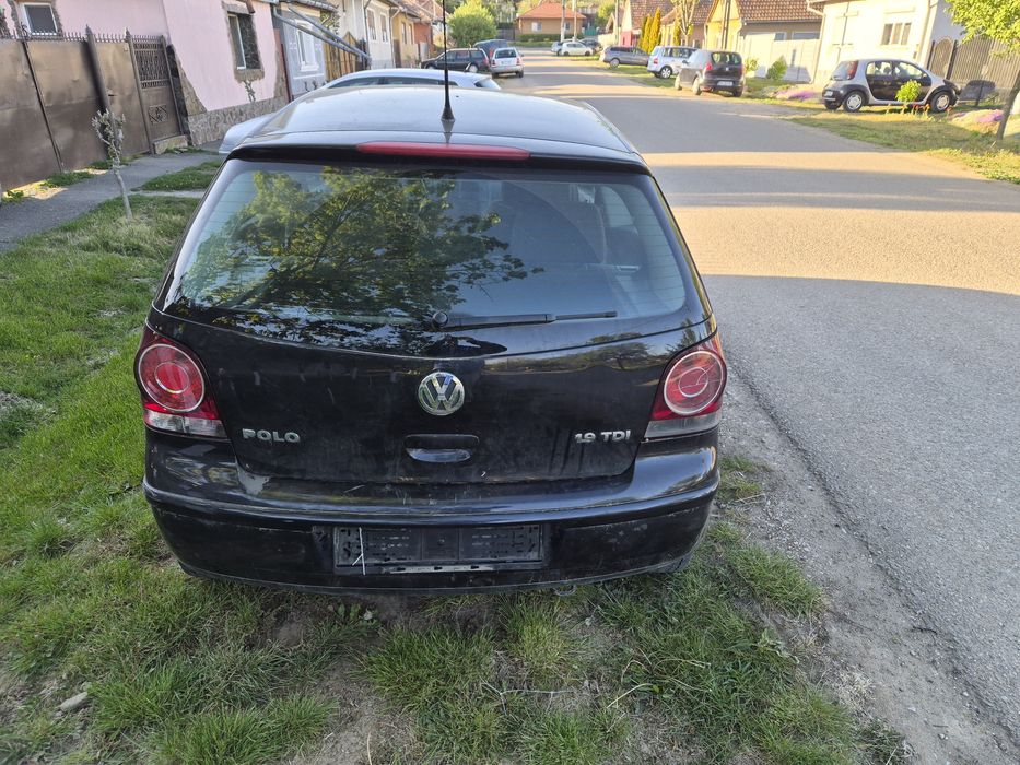 Vw plolo 19 tdi .