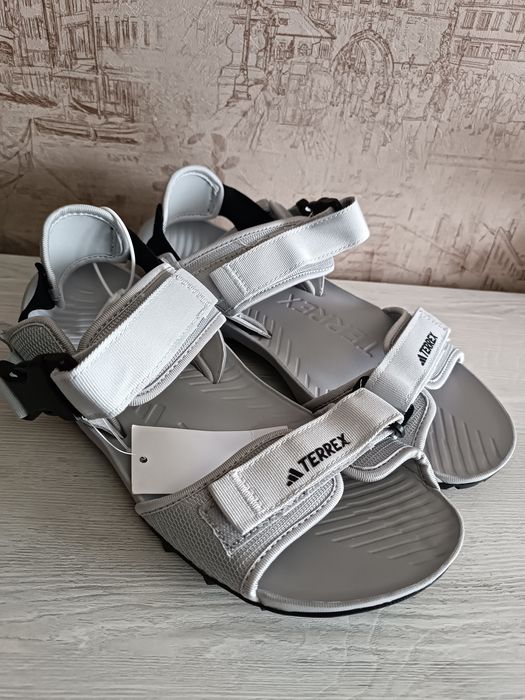 Оригинальные сандали adidas