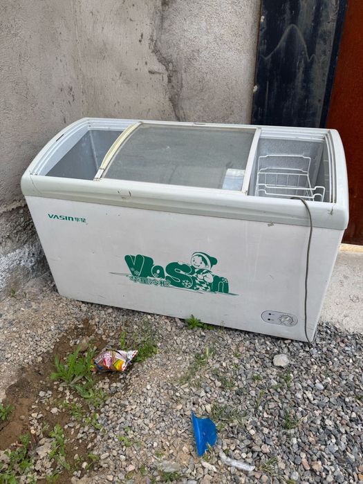 Продаю морозильник