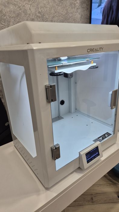 Creality CR-5 Pro + BLTouch + Закрытый корпус. 3D принтер