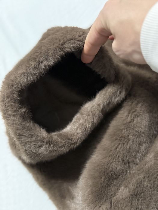 Haina blana artificiala