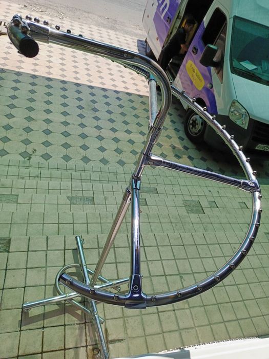 кийим вещелка сотилади. Б/У