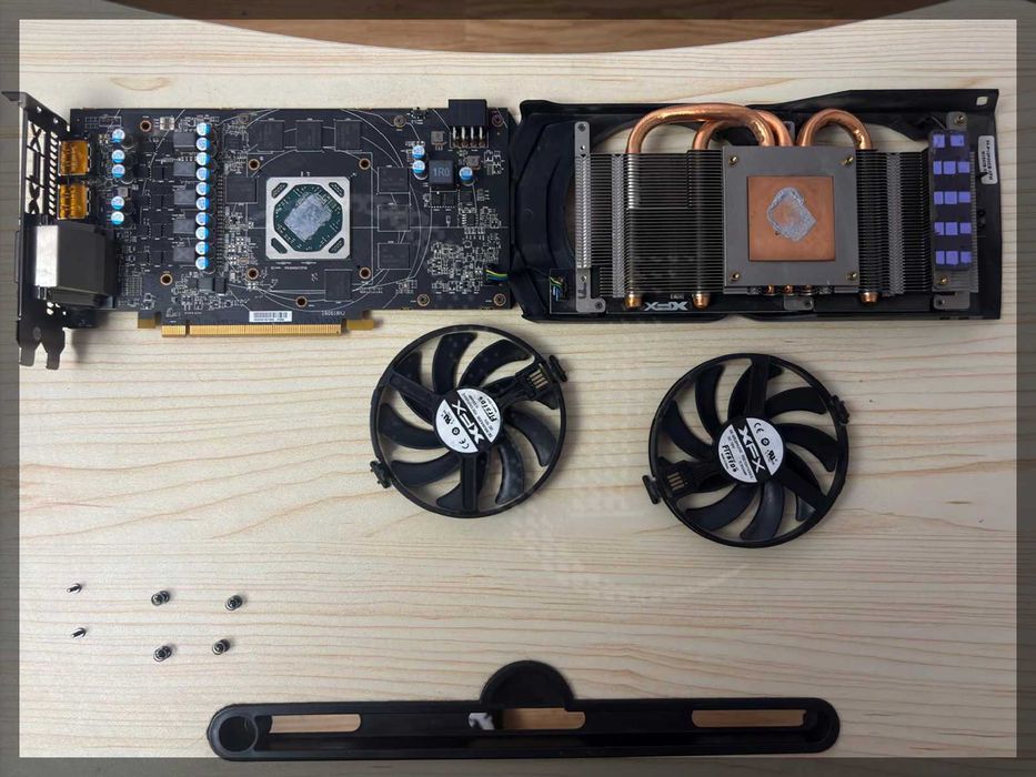 Servicii de Asamblare si Mententanta Pc, Laptop, Consola