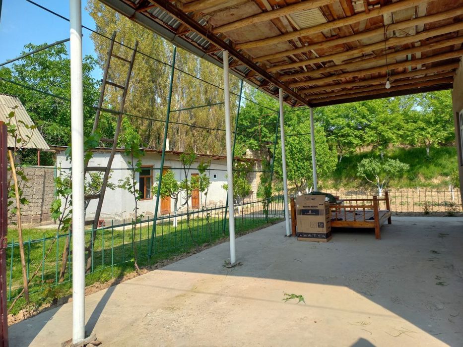 Ховли сотилади Рохатдан 18км