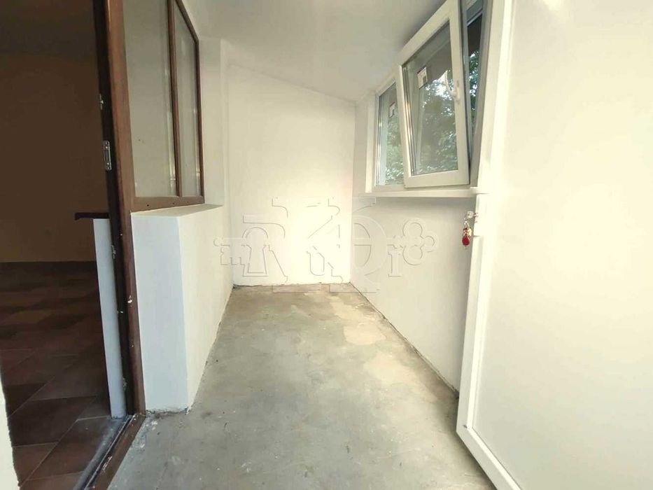 Продава се Тристаен апартамент в Добрич, Център - 80 кв.м за 1023 €/кв.м - Снимка #10