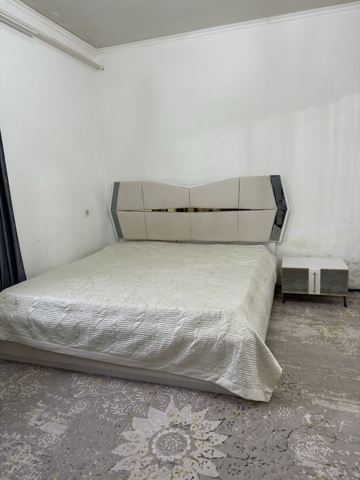 Б/у Спальный гарнитур