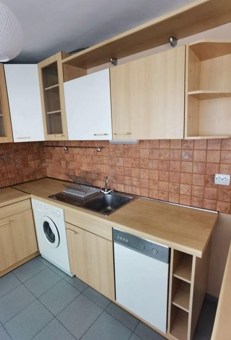 Дава се под наем Тристаен апартамент в София, Манастирски ливади - 130 кв.м за 800 € - Снимка #3