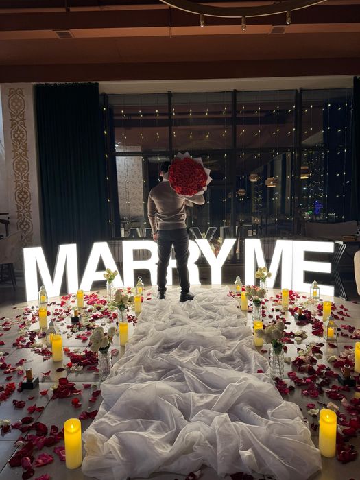 Продам буквы Marry me, Маме