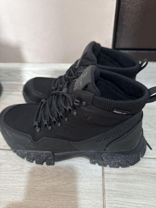 Батенке бір рет ғана киілген жаңа