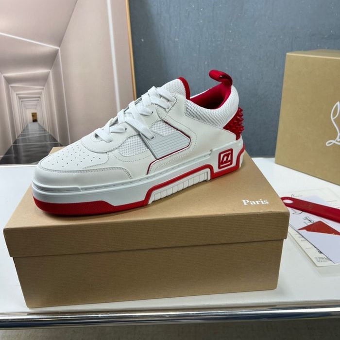 Christian Louboutin обувки 43 номер