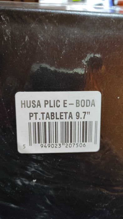 20 buc. huse tablete, incarcator wireless tel auto, suport pt birou