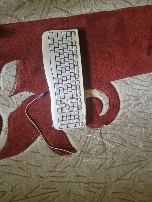 Taatatura veche pc