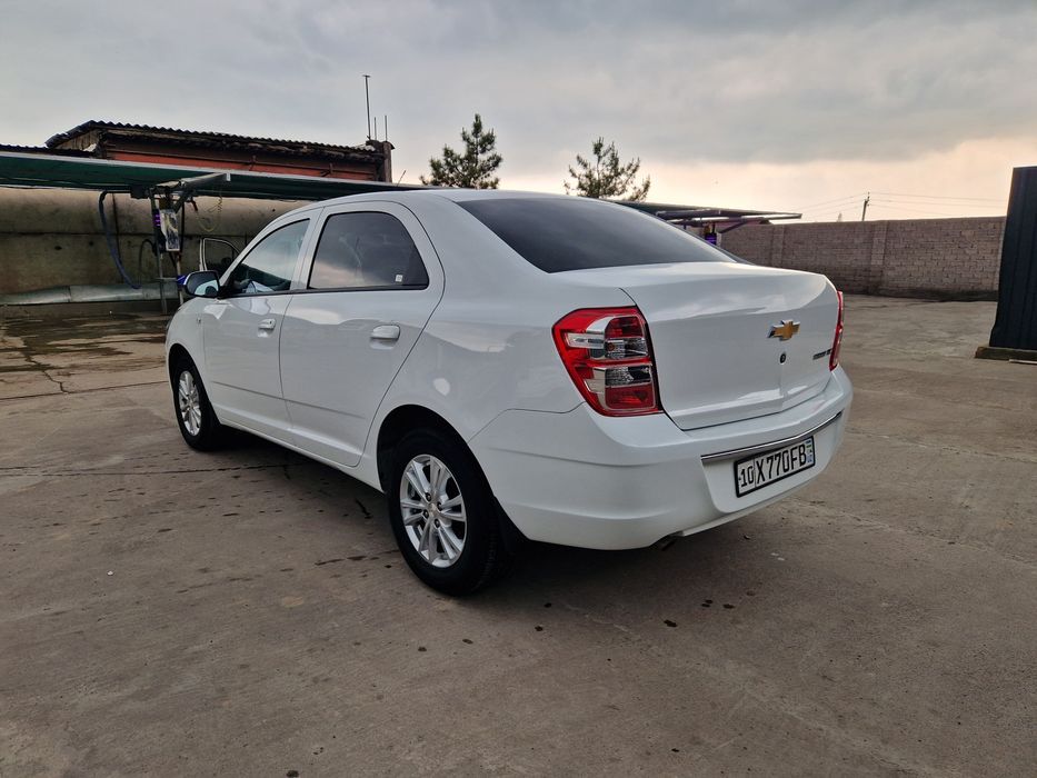 Chevrolet Cobalt 2024 — 4