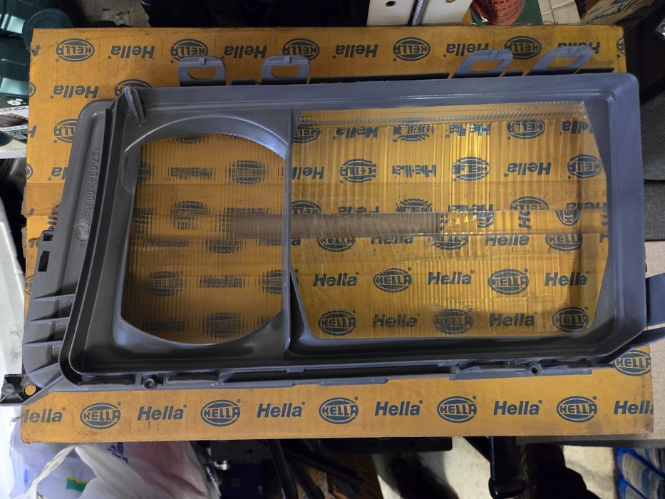 ОРИГИНАЛНИ стъкла за фарове  mercedes C class w202  w210 w140 190