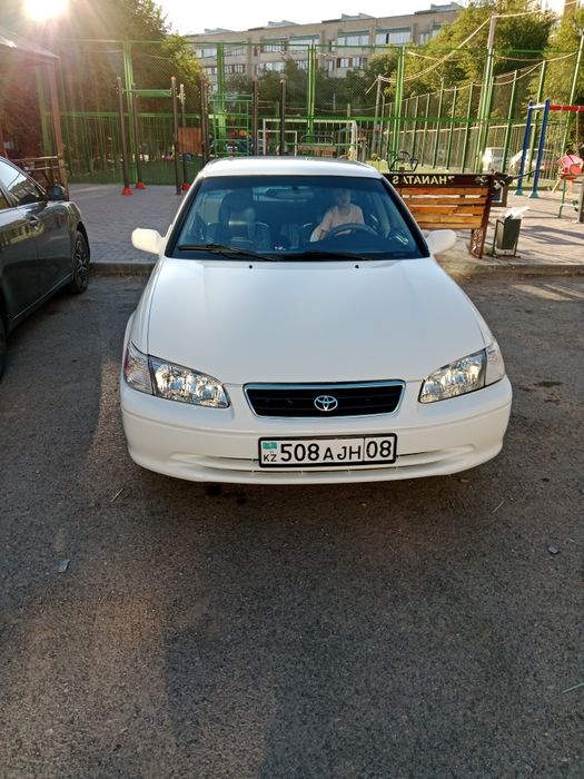 Камри 25 2.2 американец
