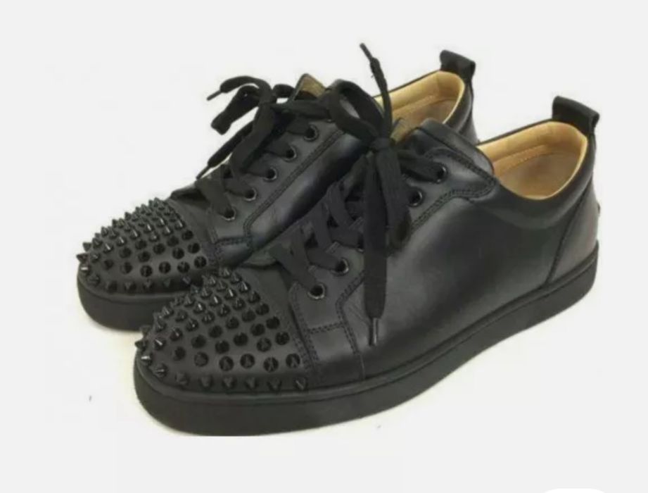 Christian Loubotin   36-46