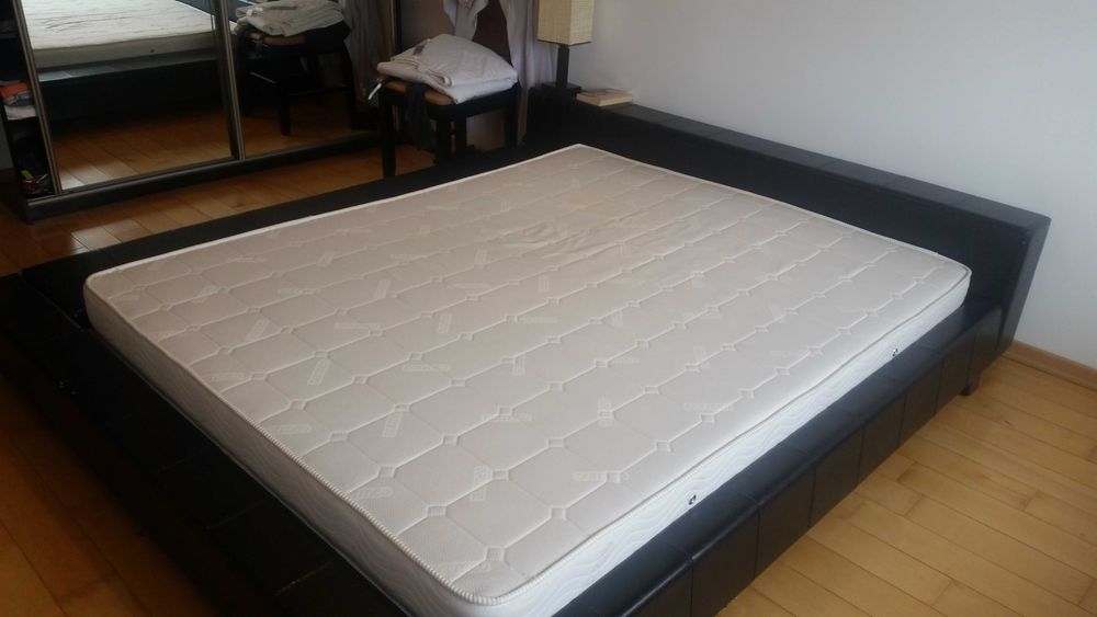 продава двулицев топ матрак Дормео мемори