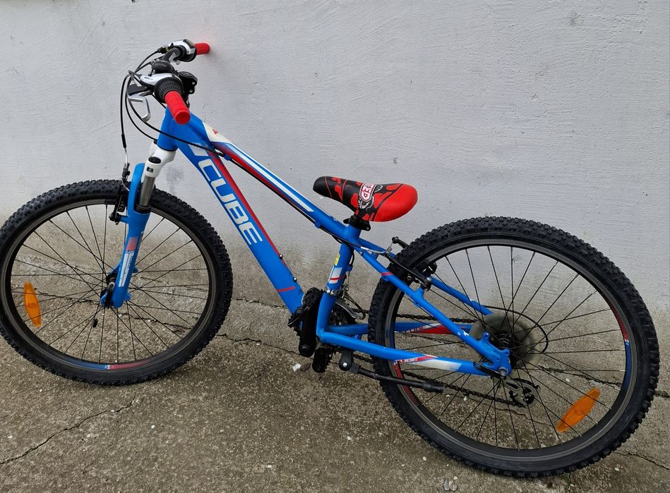 Bicicleta Cube copii fete/baieti 7-13 ani  roti 24
