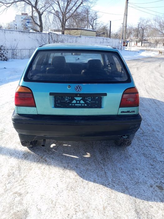 Продам Volkswagen golf 3 1992г.