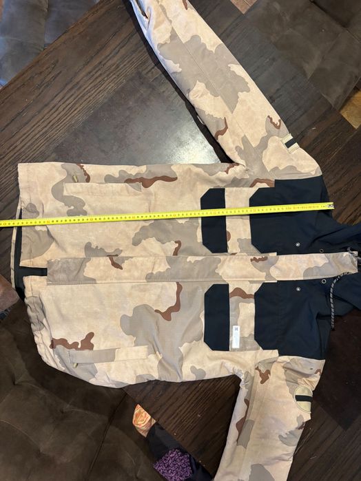 Яке DC Shoes за сноуборд snowboard