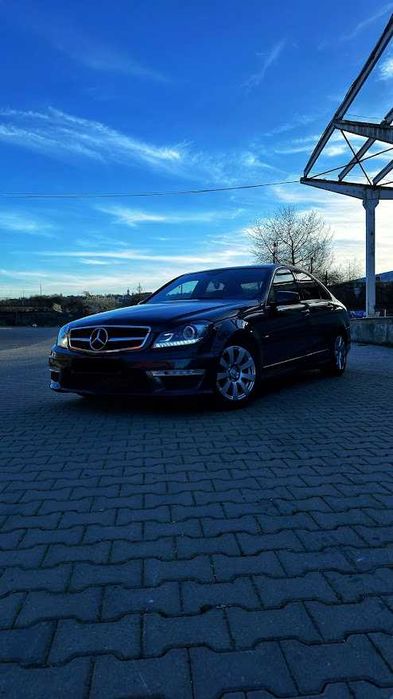 Mercedes C180 Facelift AMG Avantgarde
