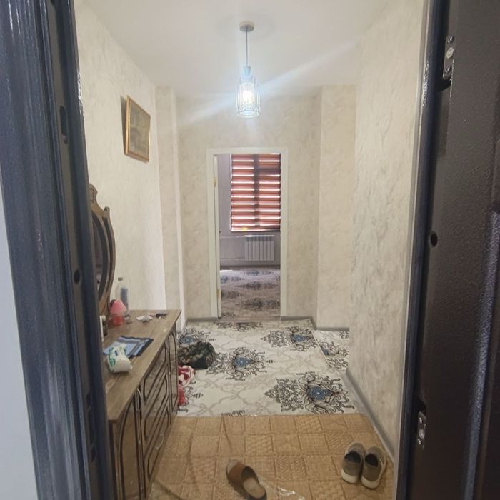 2xona 3 etaj 445 mln