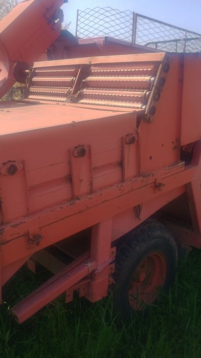 Culegătoare de porumb SIP 70