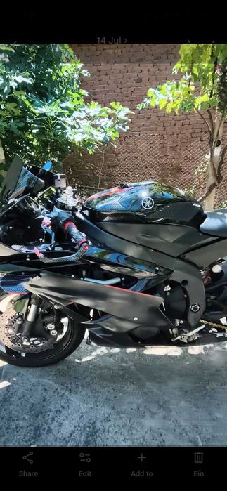 Yamaha R6 2C0 ..