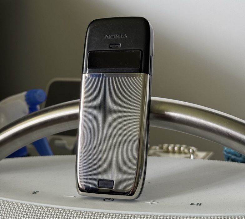 Nokia E51-2 Silver•Business•Camera Free•Finland•Raritate•De colectie