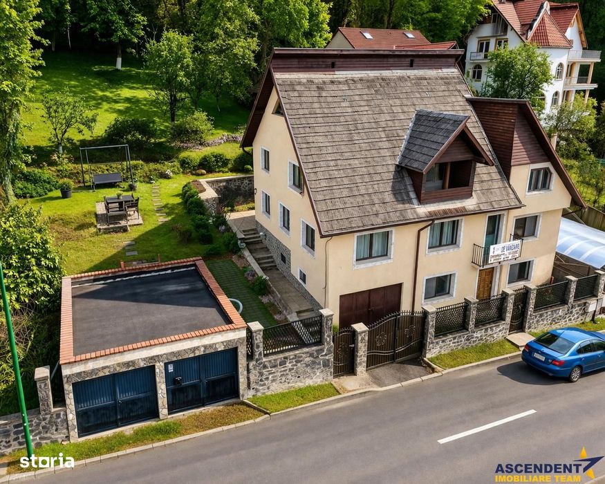 Vila cu potential,2 garaje,teren 1.080 mp,strada Marasesti,  Brasov