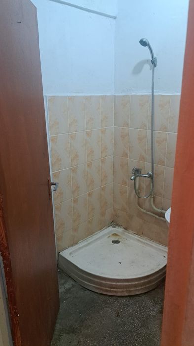 Vând apartament cu o camera în Govandari