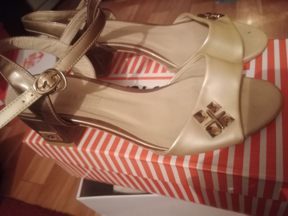 Босоножки летний женский