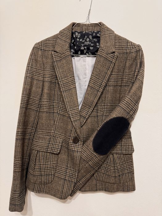 Вълнено сако DIKA, чисто ново, размер 36