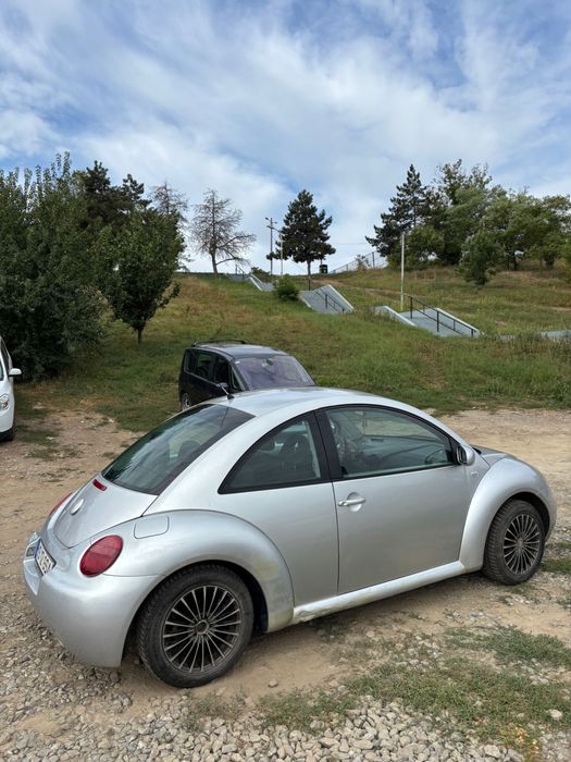 Volkswagen New Beetle 2001, 1.6 benzina