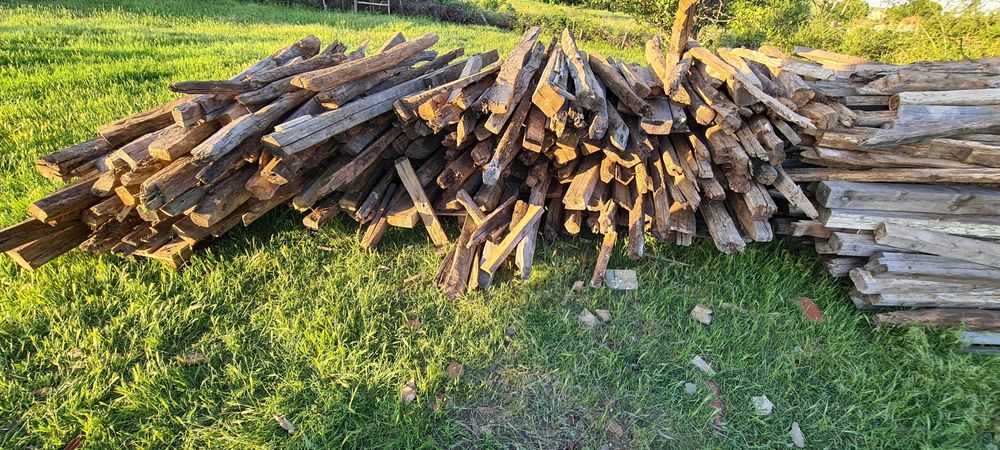 Стари дъбови греди