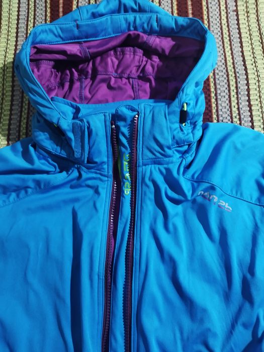 Продам фирменную спортивку