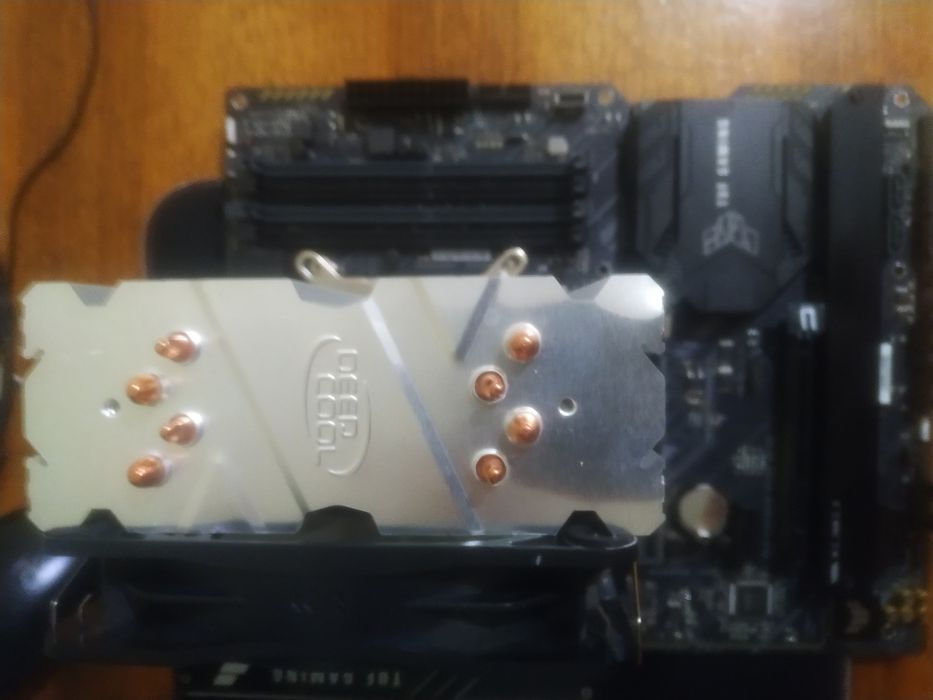 Продам материнскую плату ASUS TUF GAMING Z590