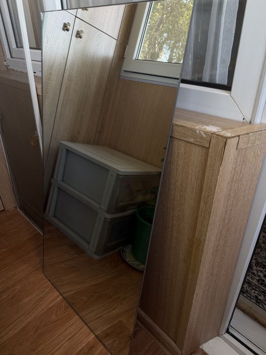 Продам зеркало без крепления