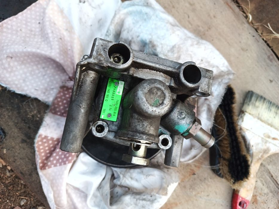 Запчасти от двигателя Audi 2.6 ABC