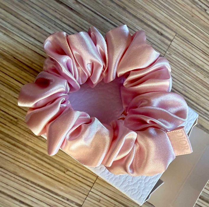 Скрънчи за коса Christian Dior