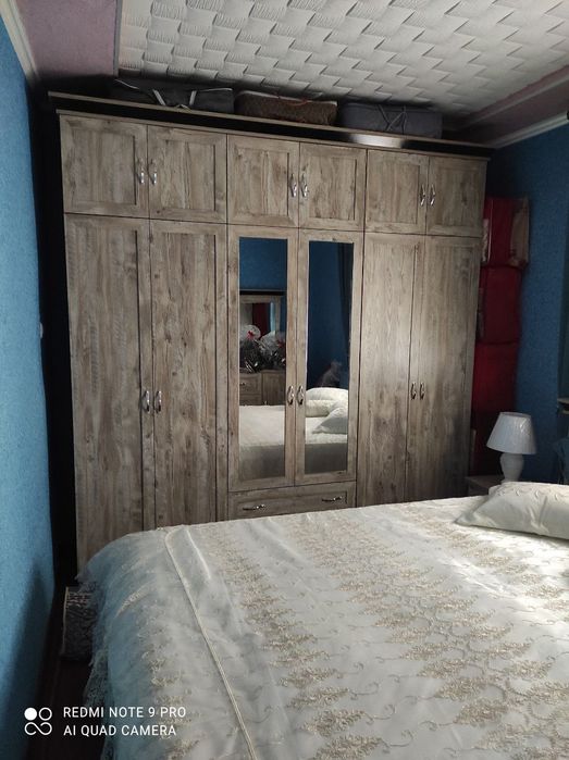 Новый мебель комплект.