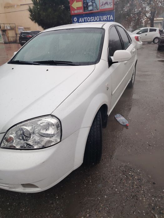 Lasetti 2010 Srochno