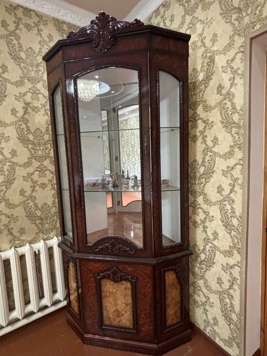 Продается горка для гостиной